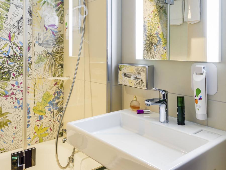 Salle de bain, ibis Styles Boulogne