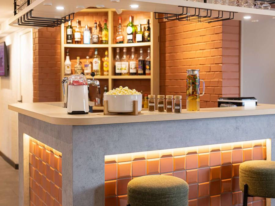 Bar de l'hôtel, ibis Styles Villeneuve d'Ascq